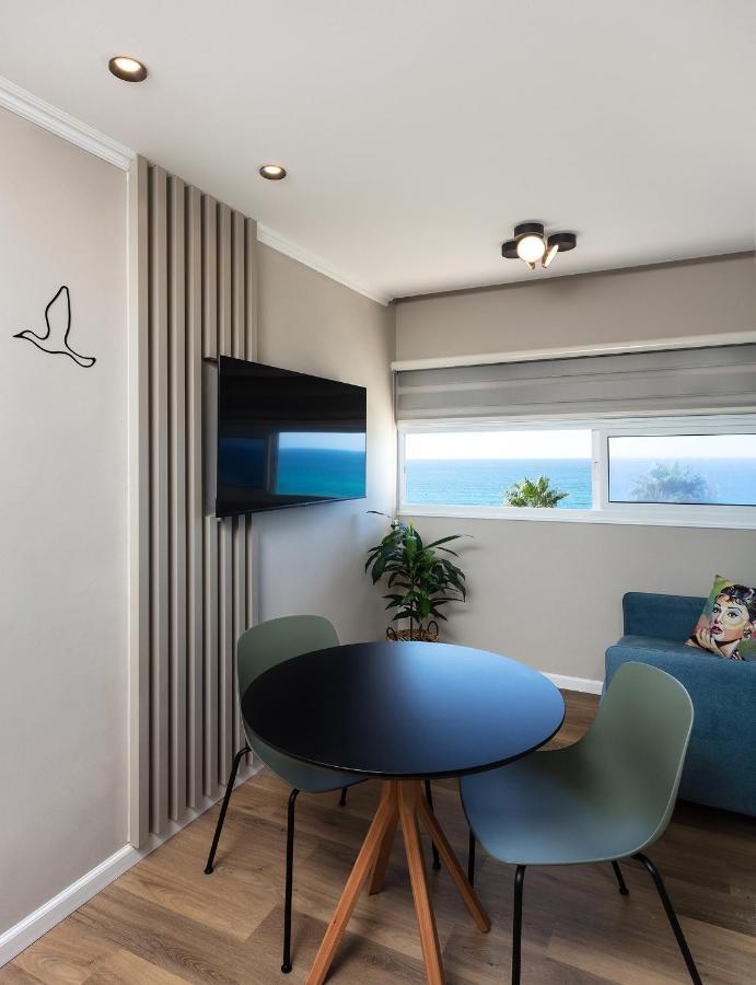 Sea View Stylish 1Br With Balcony By Beachfront Stay Herzliya Exterior photo