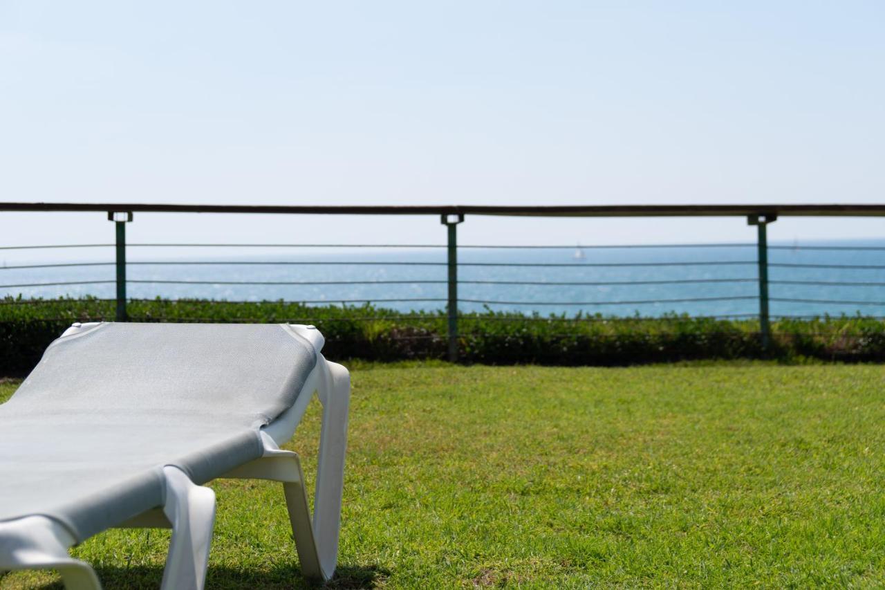 Sea View Stylish 1Br With Balcony By Beachfront Stay Herzliya Exterior photo