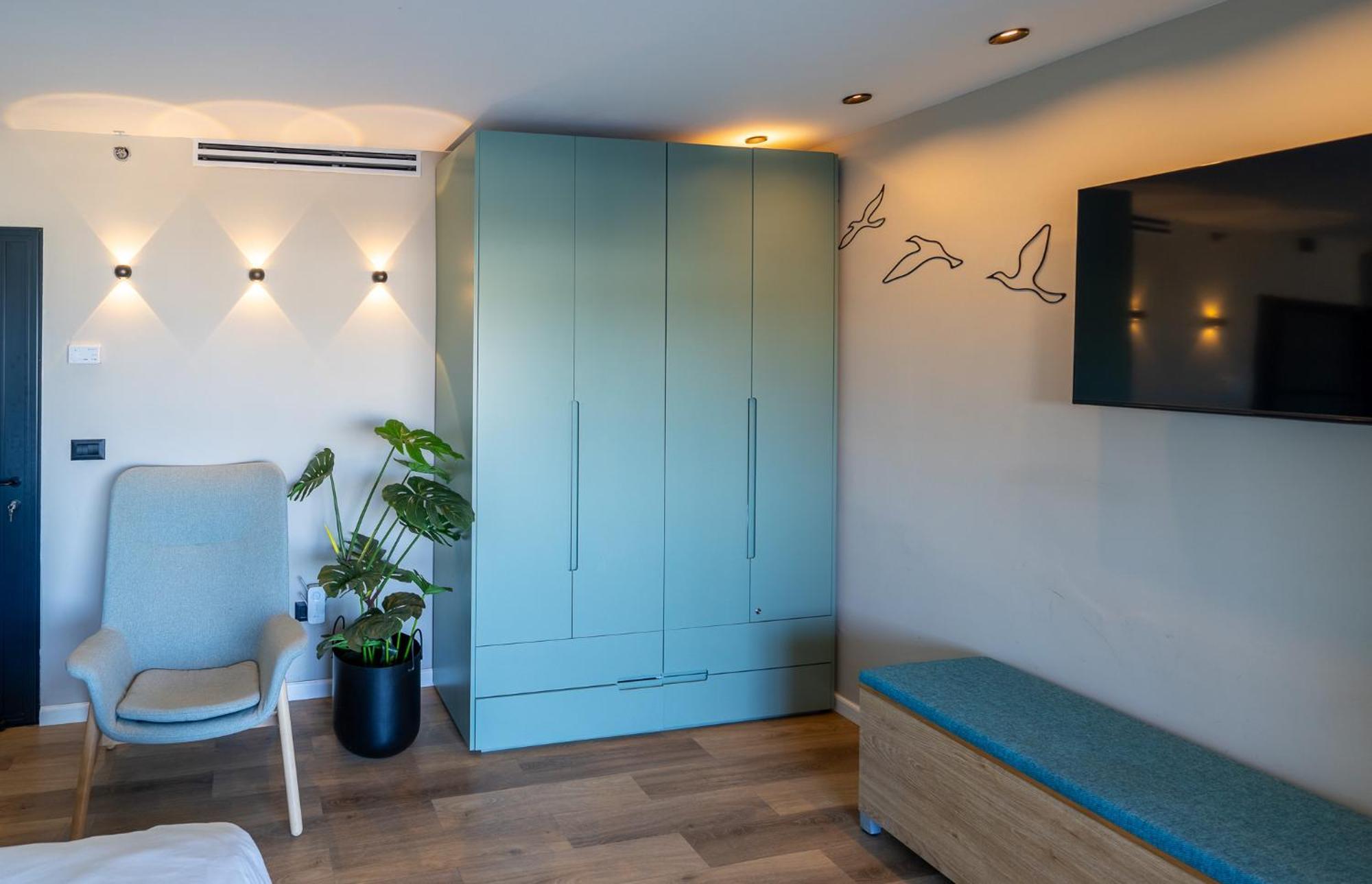 Sea View Stylish 1Br With Balcony By Beachfront Stay Herzliya Exterior photo
